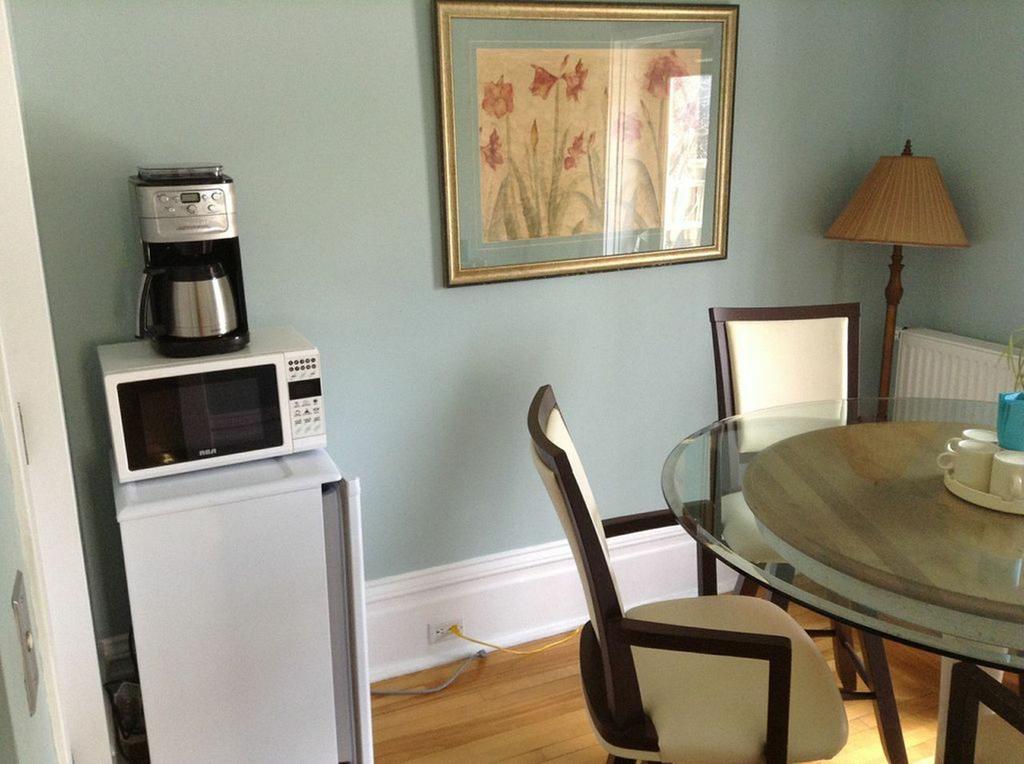 Le 100 St-Laurent Louiseville Extérieur photo